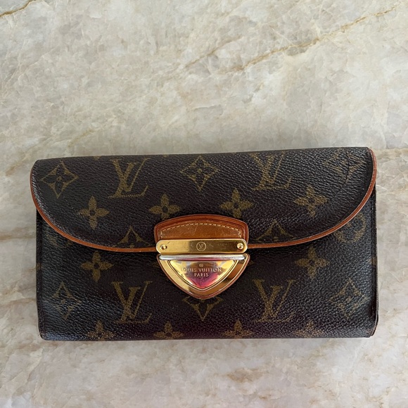 Louis Vuitton Wallet - Picture 2 of 16
